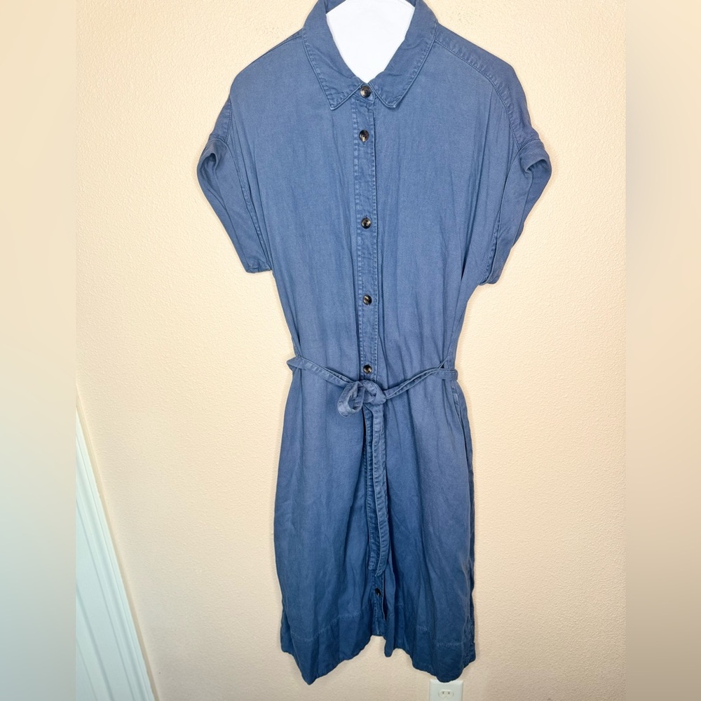 Faherty Navy Button-Front Midi Shirt Dress - Picture 2 of 5